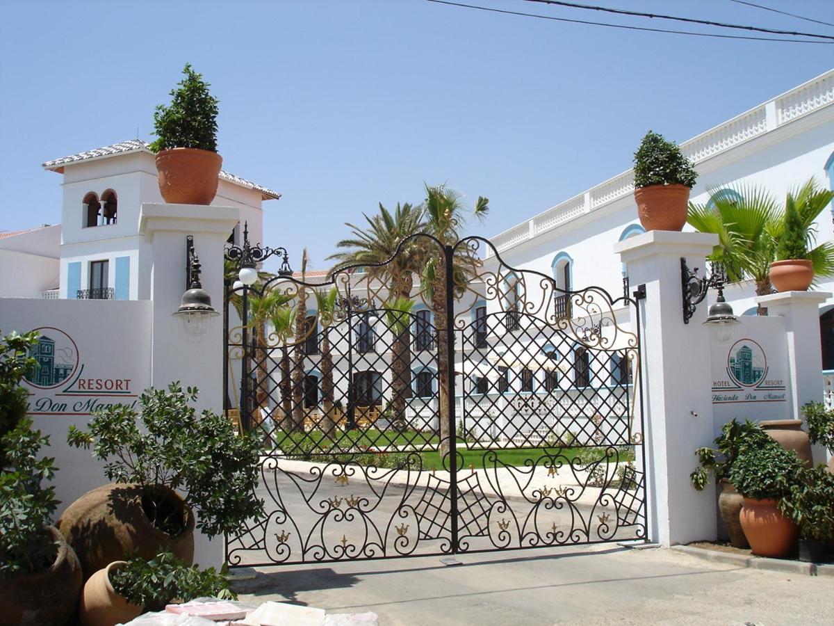 Hotel Hacienda Don Manuel Гранха-де-Торреэрмоса Экстерьер фото