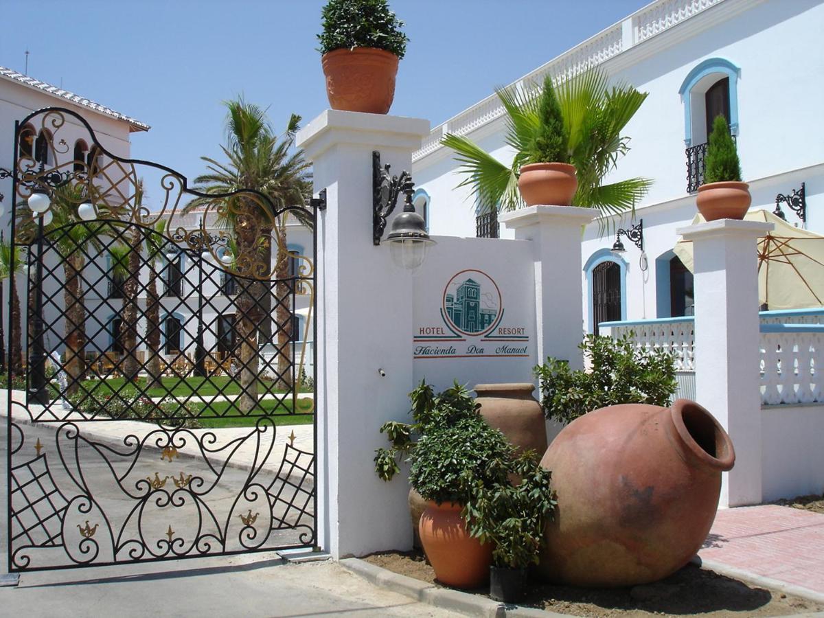 Hotel Hacienda Don Manuel Гранха-де-Торреэрмоса Экстерьер фото